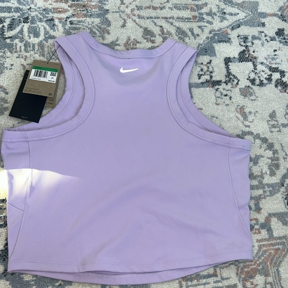 Nike One  Dry Fit tank top training top NWT retail $40.00 - Picture 4 of 4